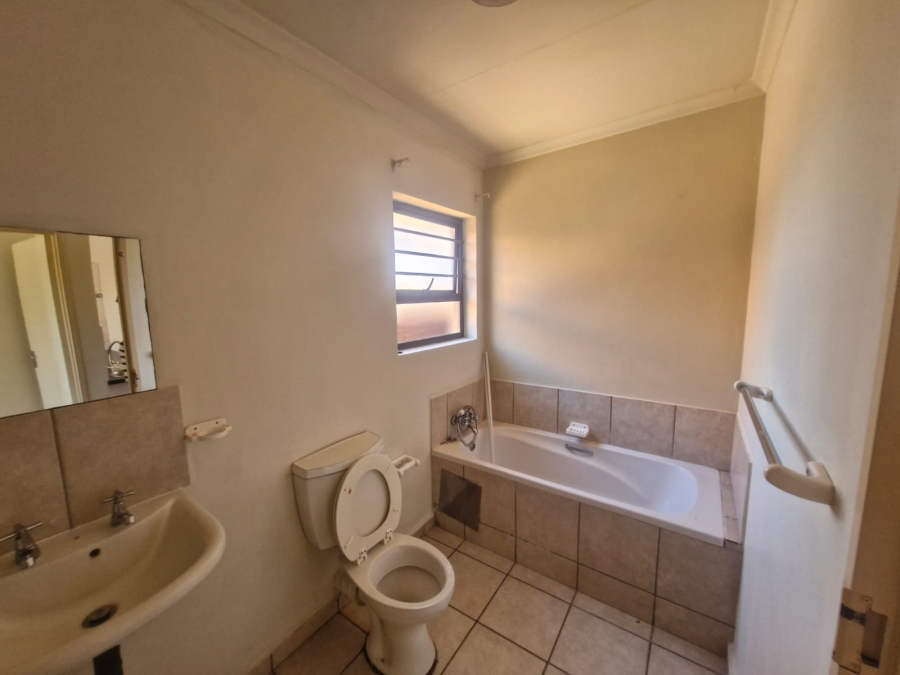 To Let 2 Bedroom Property for Rent in Kathu Northern Cape